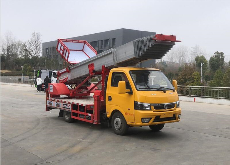 东风途逸蓝牌32米云梯高空作业车